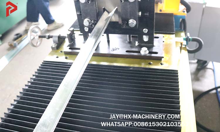 angle iron roll forming machine